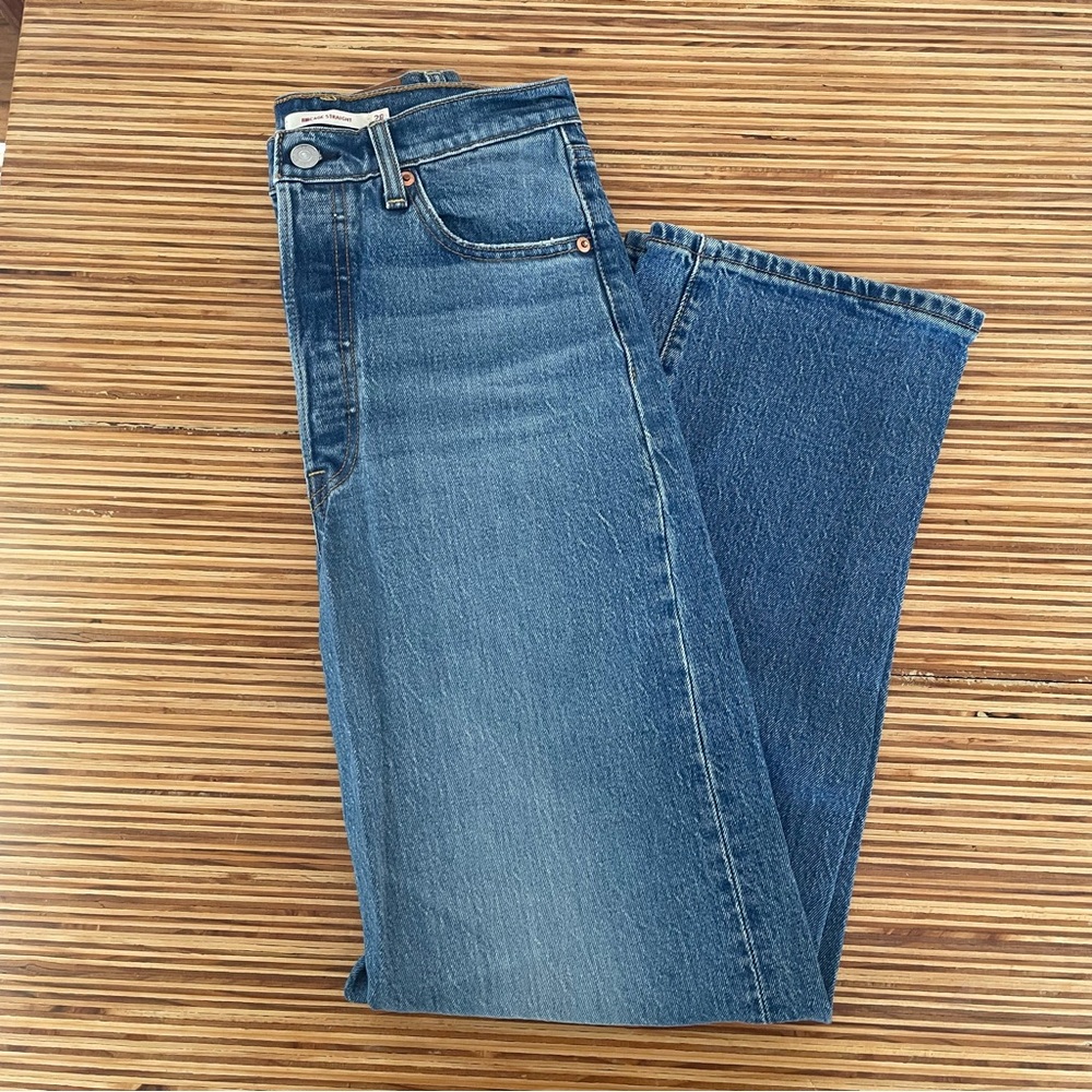 Ribcage Straight Ankle Women's Jeans